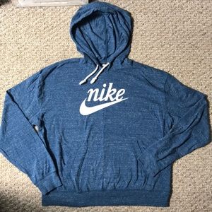 Nike lightweight hoodie szL